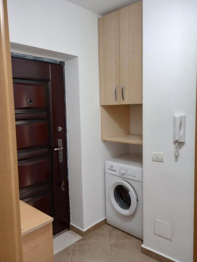 Comfortable Apartment Shengjin Exterior photo