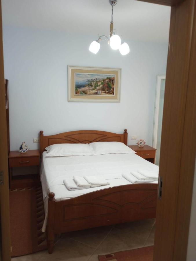 Comfortable Apartment Shengjin Exterior photo